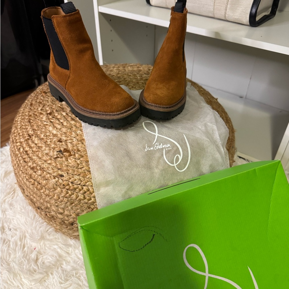 Sam Edelman Tan Suede Chelsea Boots